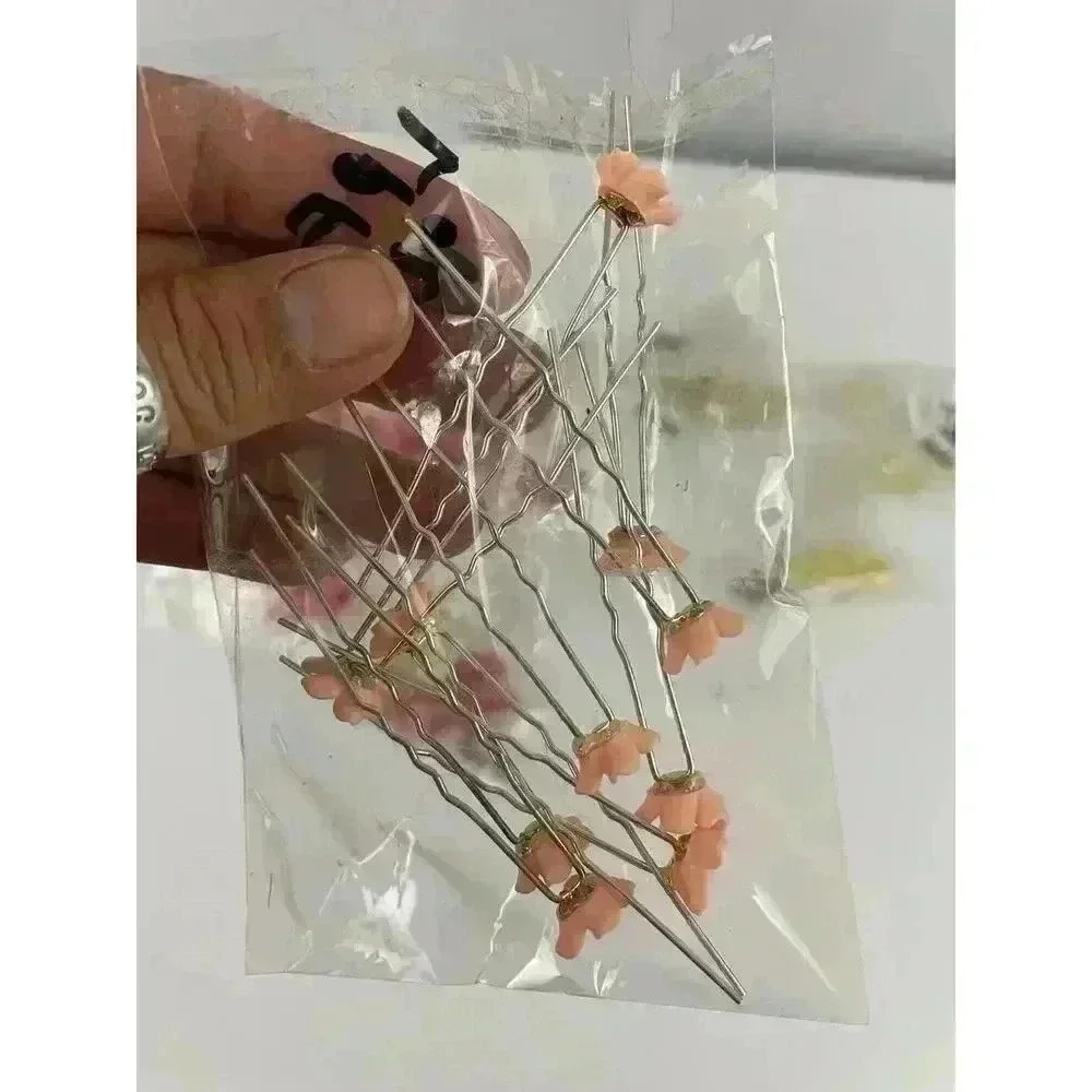 Unbranded bulk flower